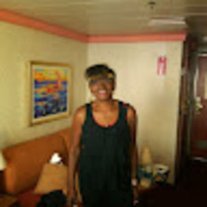 Meet your Posher, Phyllis